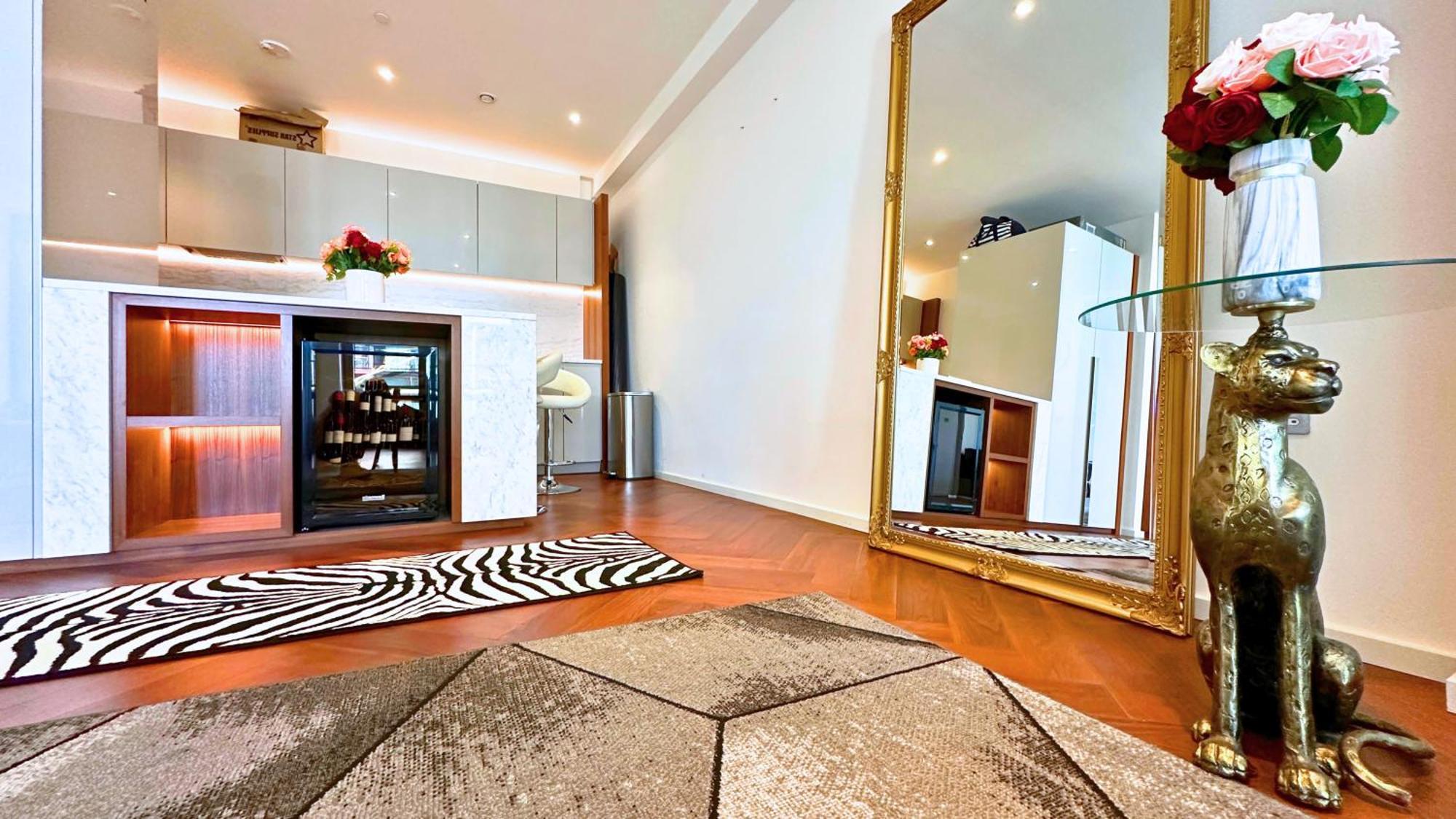 Lavish Penthouse River View Fast Wifi - Luxurylondonstays Екстериор снимка
